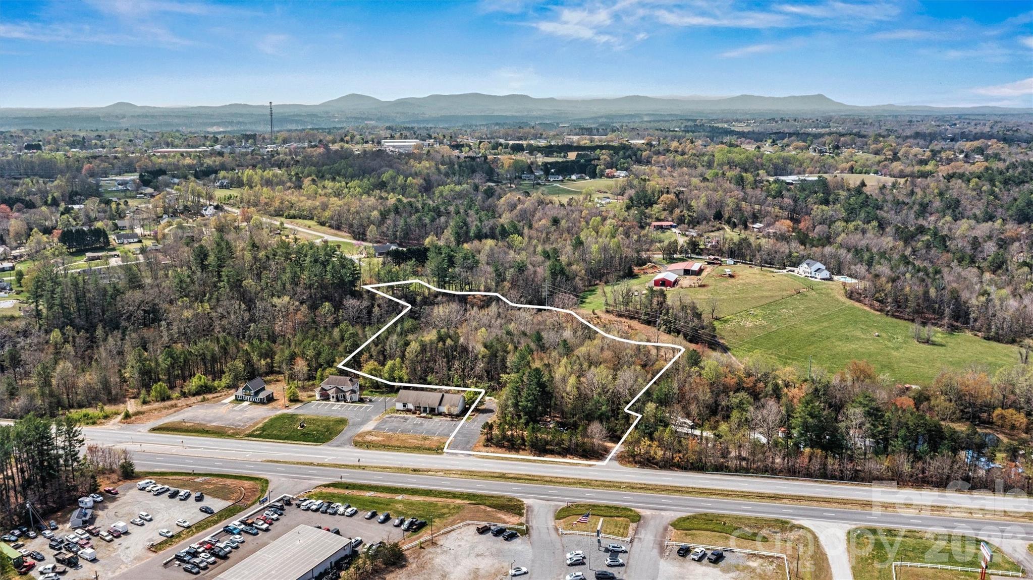 Aerial Hwy 321 Front View - Lot line overlay shown for illustrative purposes only. - 000 321 Highway, Granite Falls