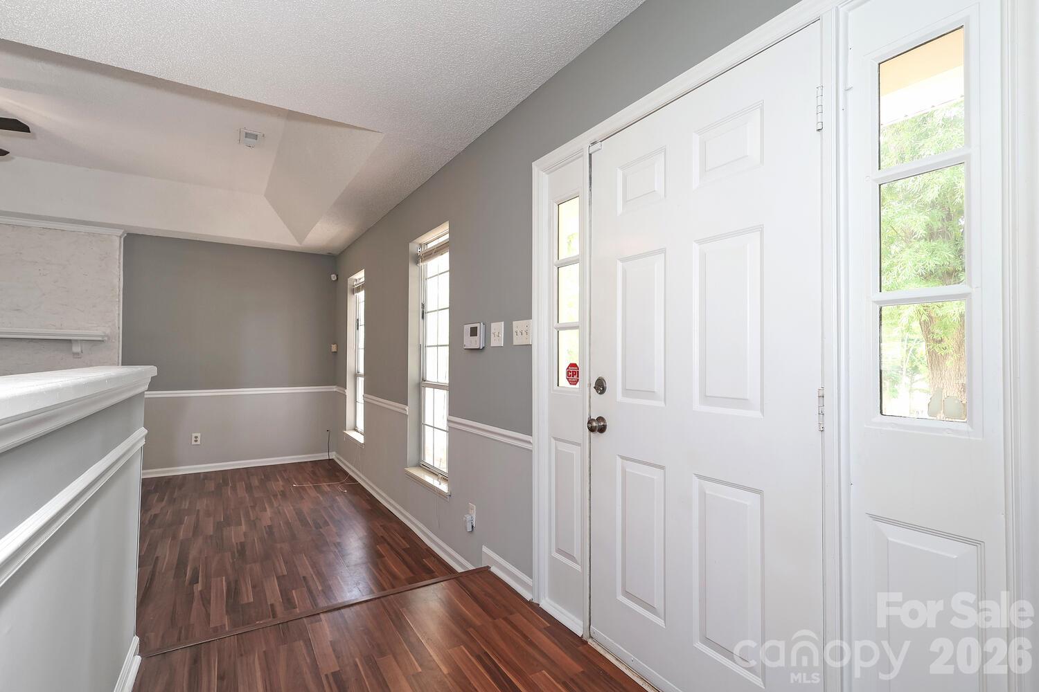 Single Family Residence at 2600 Olde Whitehall Road, Charlotte, photo 4 of 43