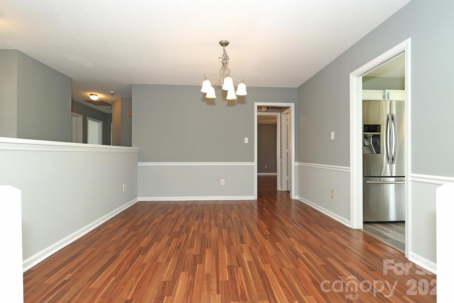 Single Family Residence at 2600 Olde Whitehall Road, Charlotte, photo 9 of 43