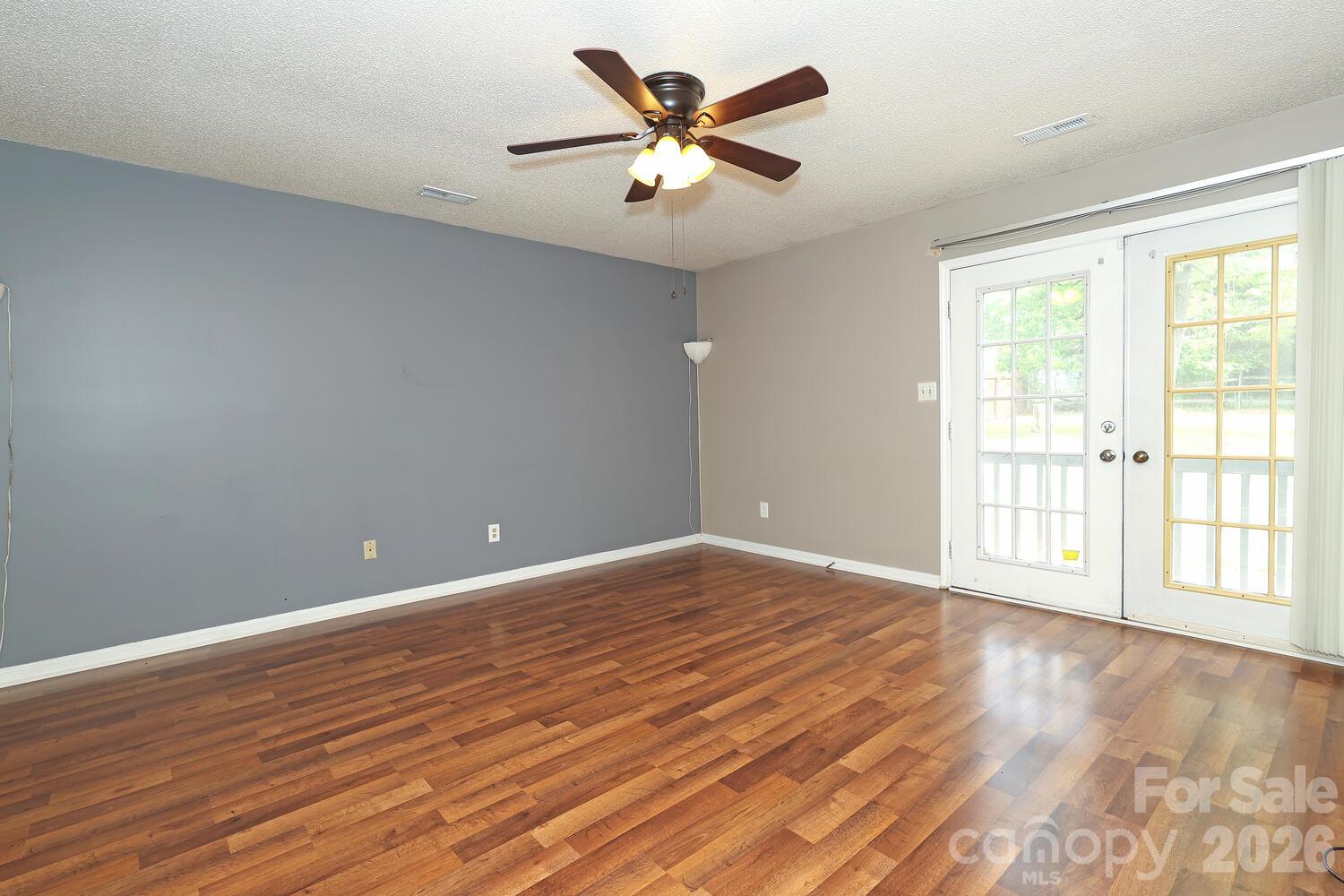 Single Family Residence at 2600 Olde Whitehall Road, Charlotte, photo 19 of 43