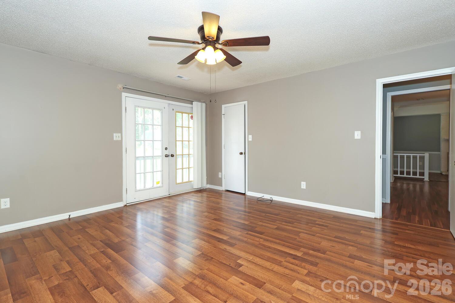 Single Family Residence at 2600 Olde Whitehall Road, Charlotte, photo 20 of 43