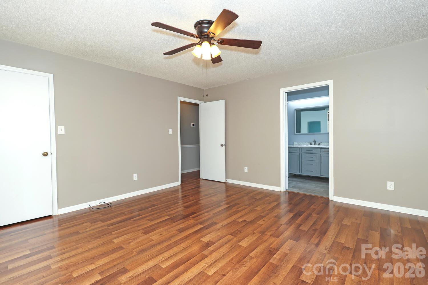 Single Family Residence at 2600 Olde Whitehall Road, Charlotte, photo 22 of 43