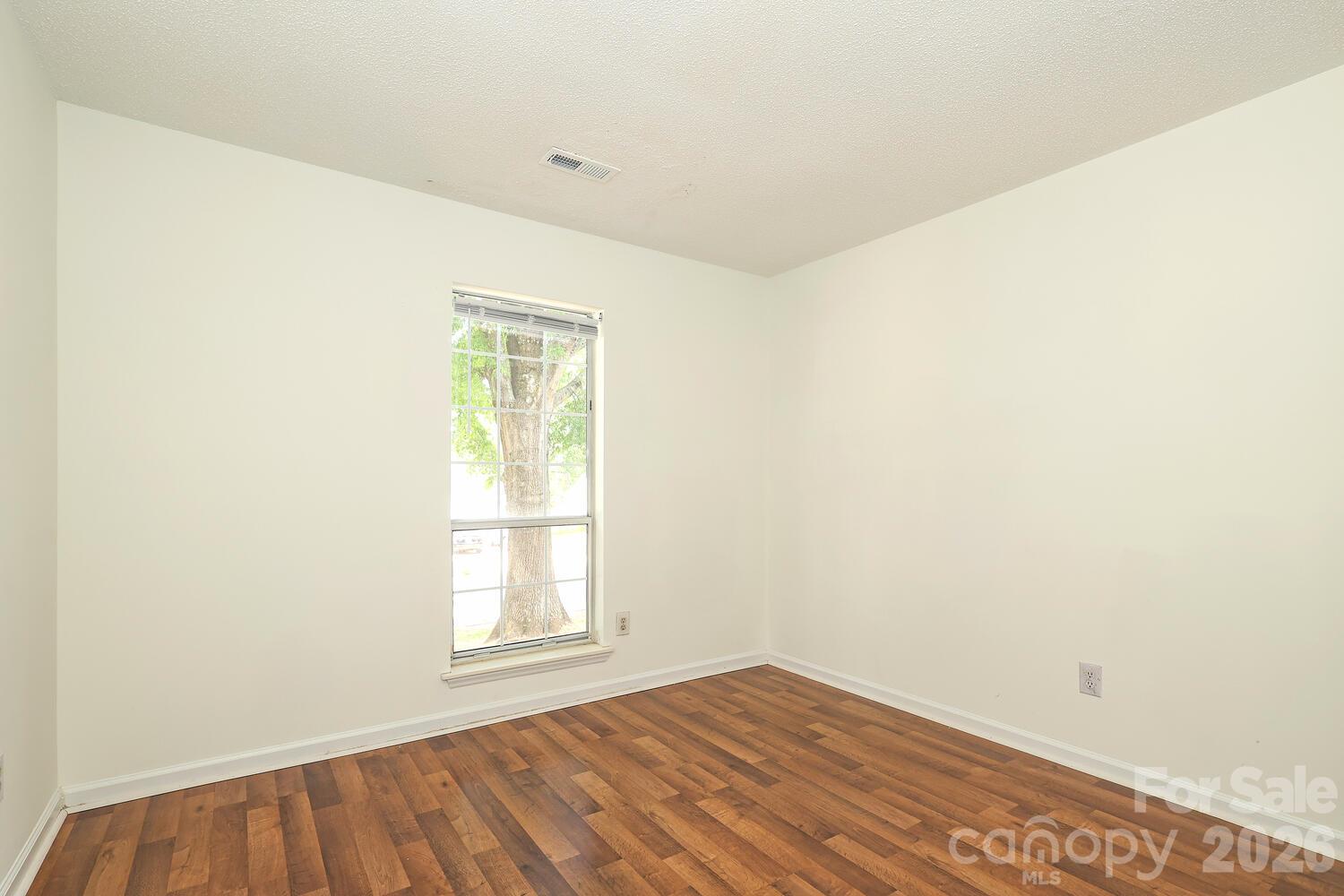 Single Family Residence at 2600 Olde Whitehall Road, Charlotte, photo 37 of 43