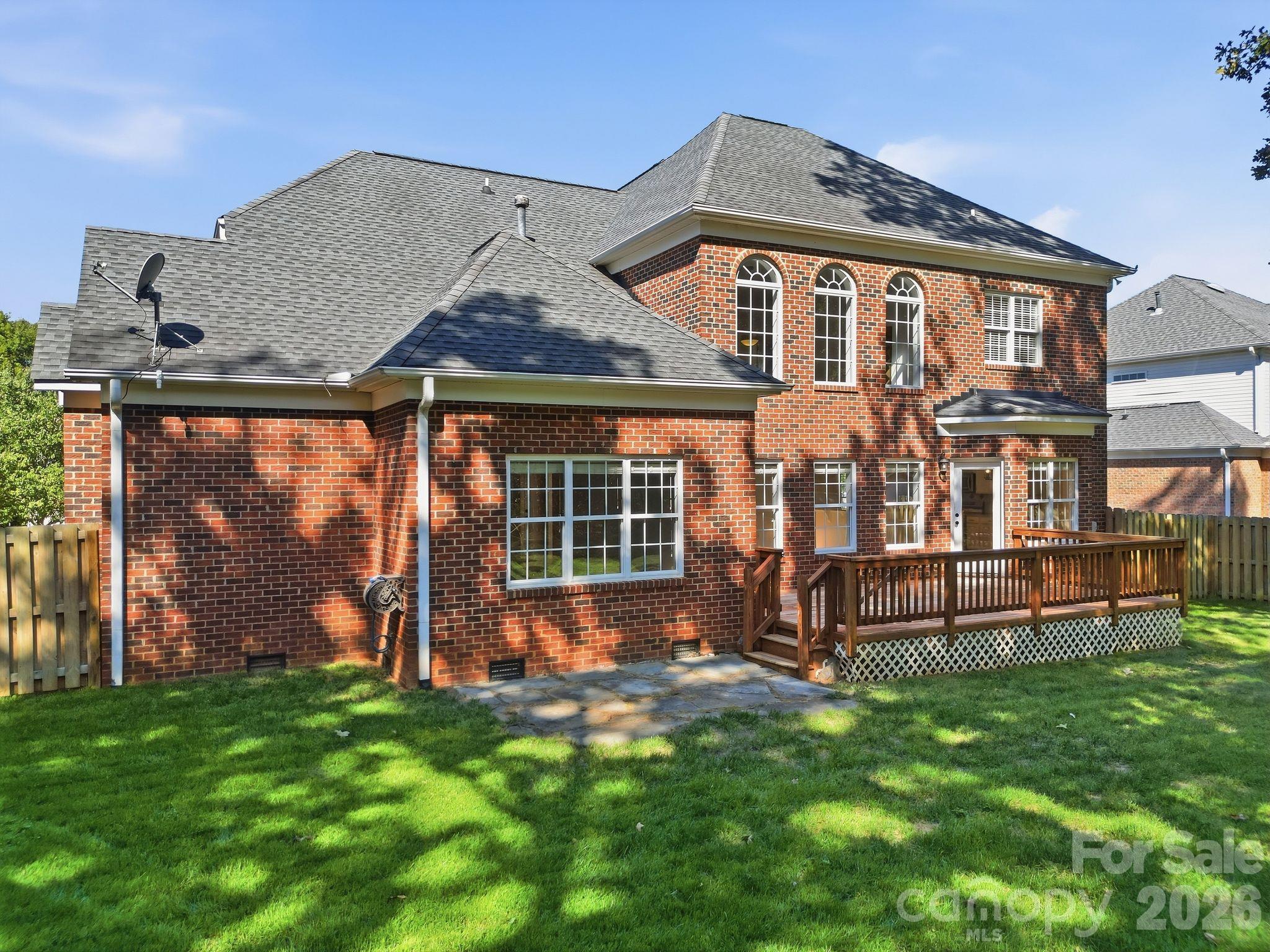 Single Family Residence at 11646 Red Falcon Court, Huntersville, photo 3 of 48