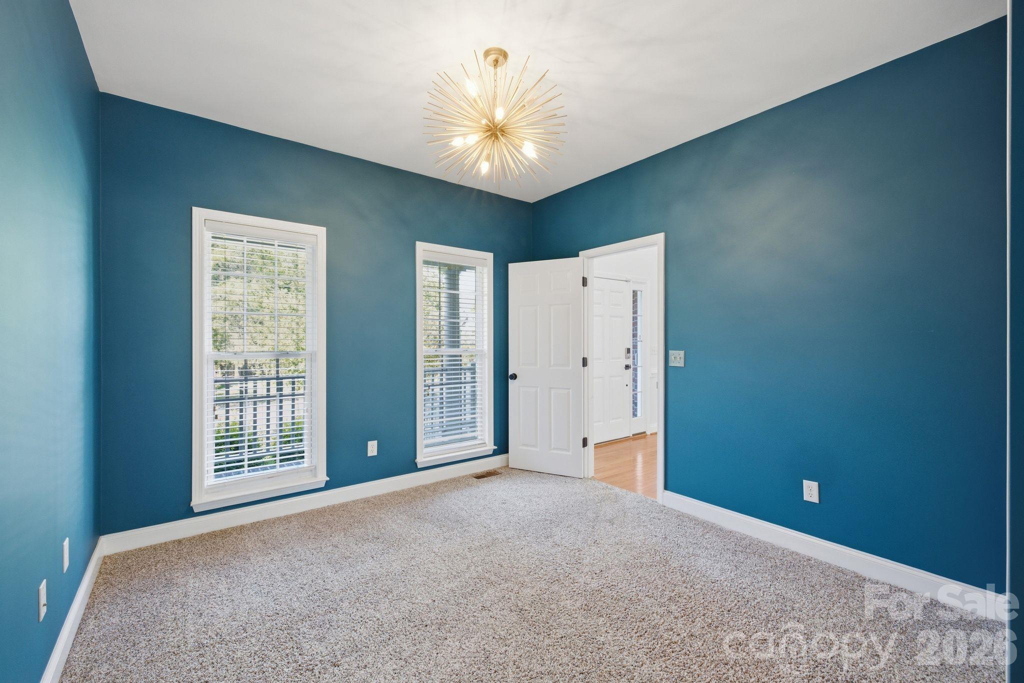 Single Family Residence at 11646 Red Falcon Court, Huntersville, photo 9 of 48