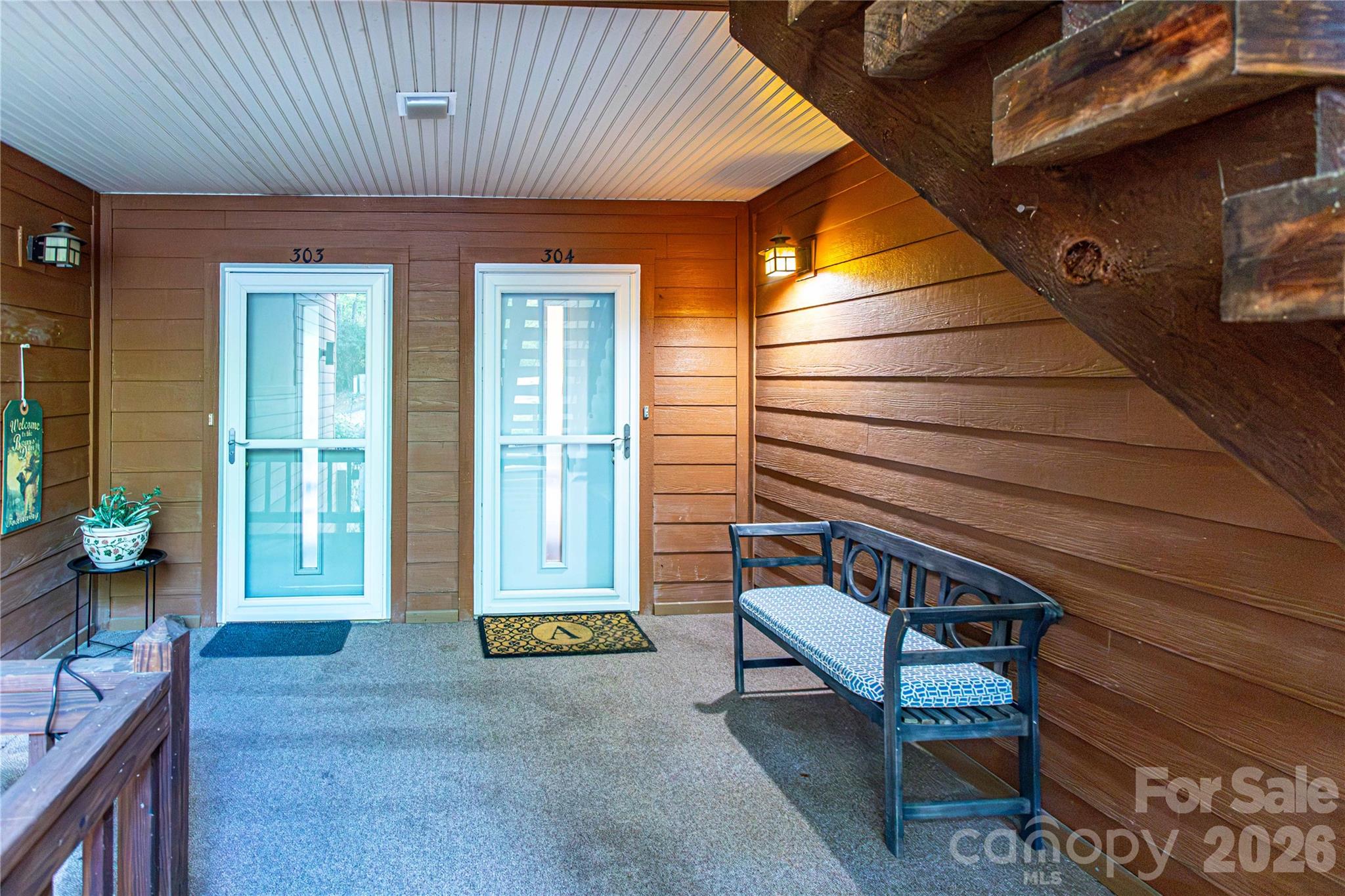 Main level condo for easy access. - 73 Toxaway Views Drive, Lake Toxaway