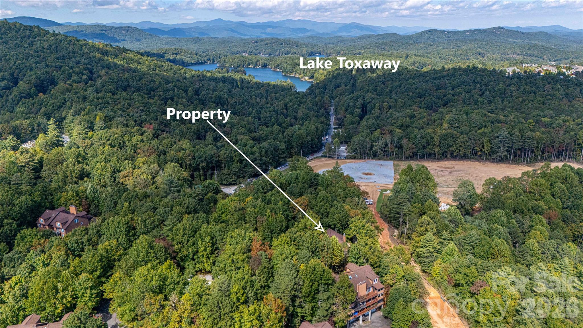 Convenient location off of Hwy 64 and close to Gorges State Park. - 73 Toxaway Views Drive, Lake Toxaway