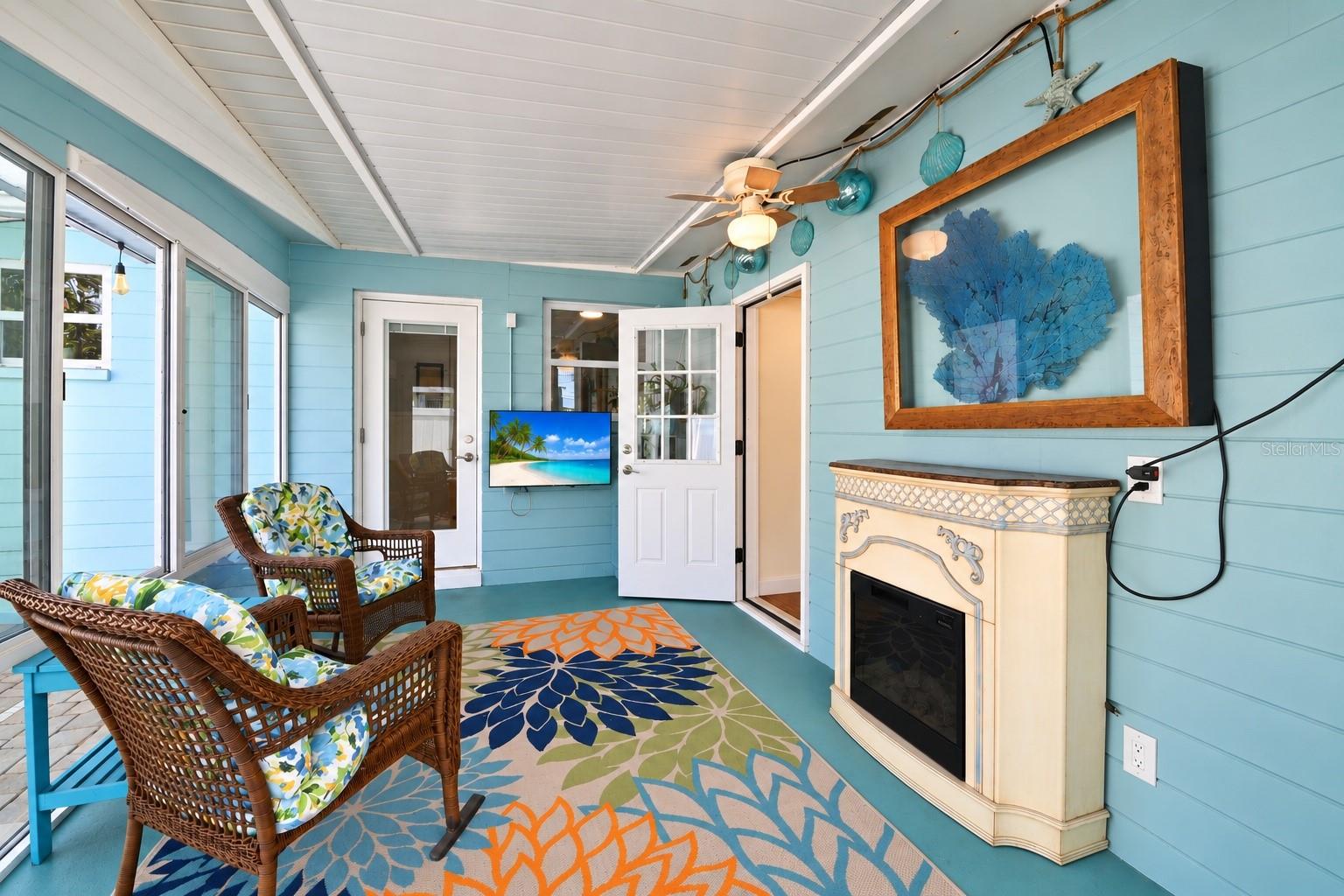 Lanai - 123 E YELKCA TER, EDGEWATER