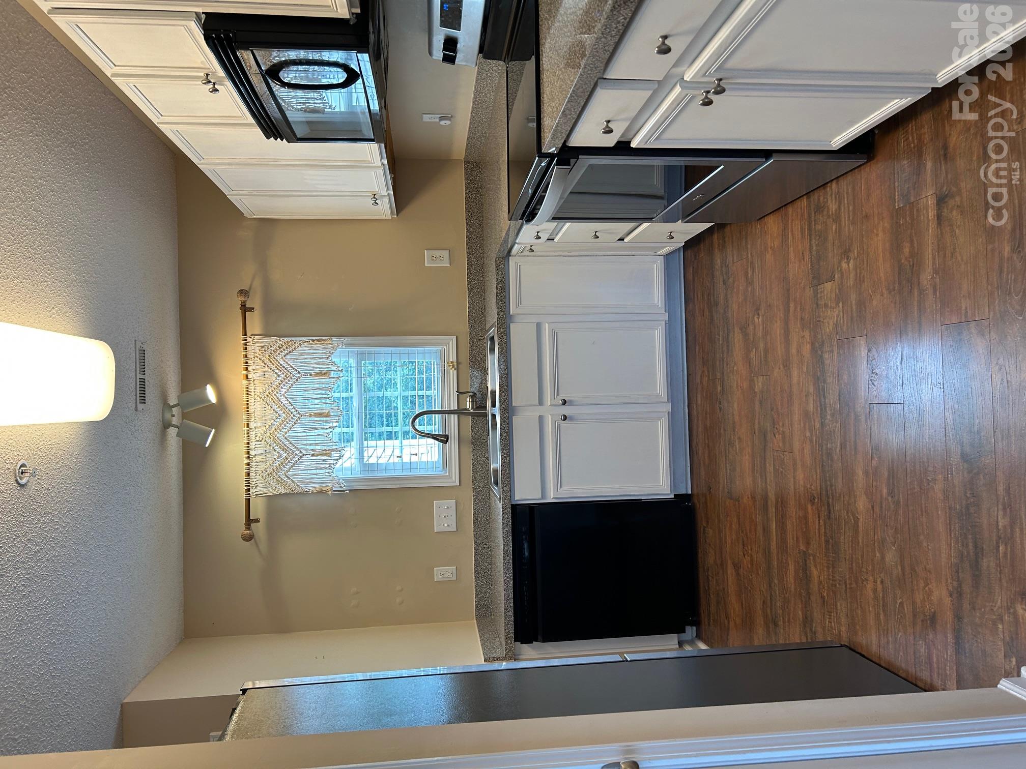 Condominium at 119 Steam Engine Drive, Mooresville, photo 5 of 35