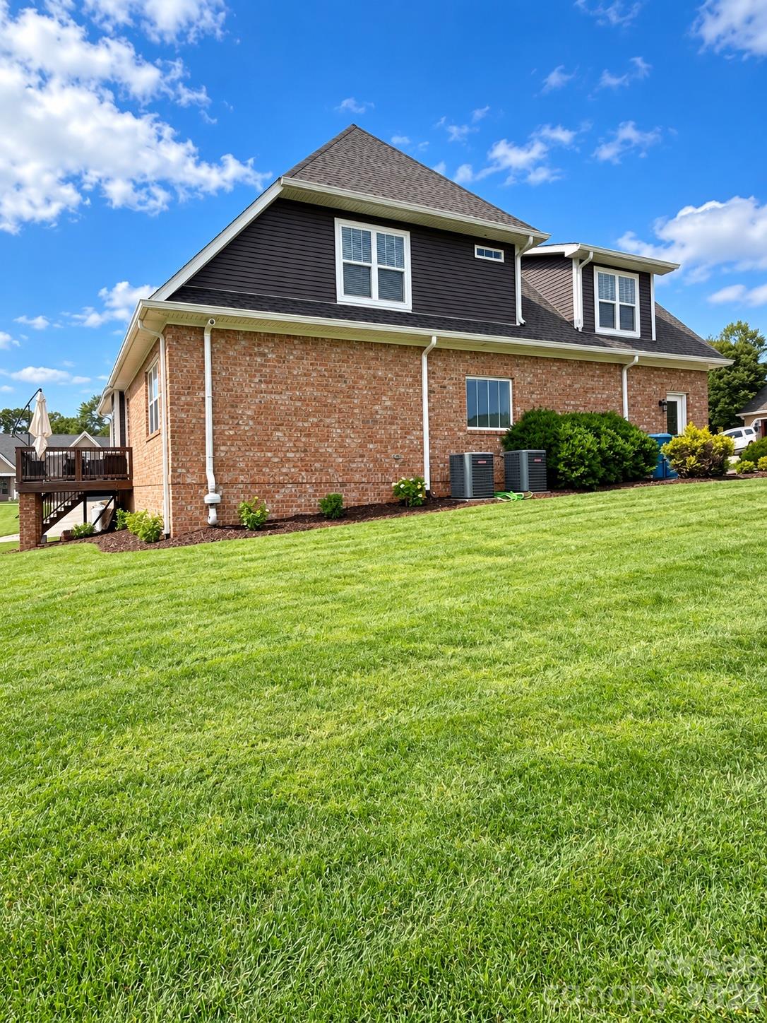 Single Family Residence at 121 Westfields Drive, Taylorsville, photo 21 of 22