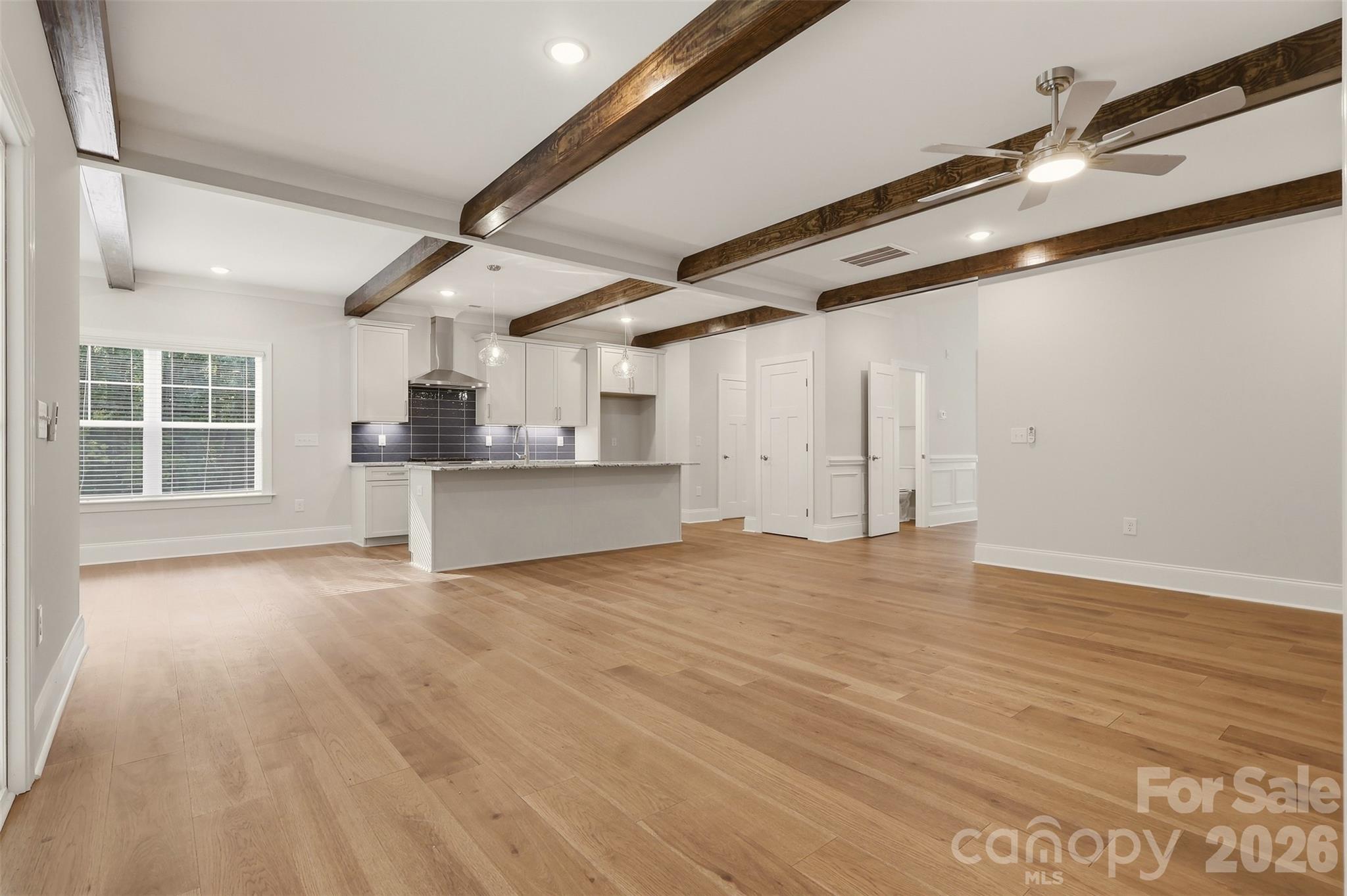 Single Family Residence at 201 Indian Wells Circle, Lexington, photo 6 of 48