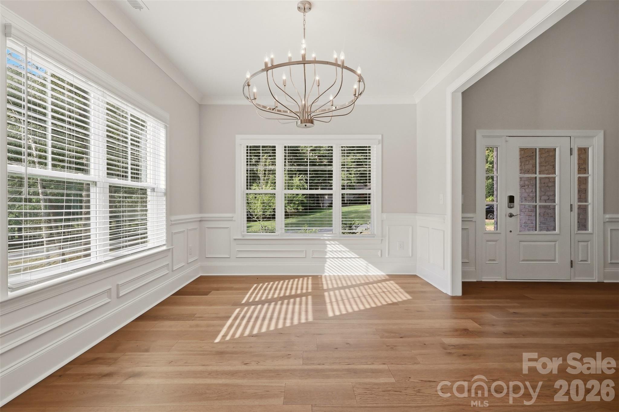 Single Family Residence at 201 Indian Wells Circle, Lexington, photo 12 of 48