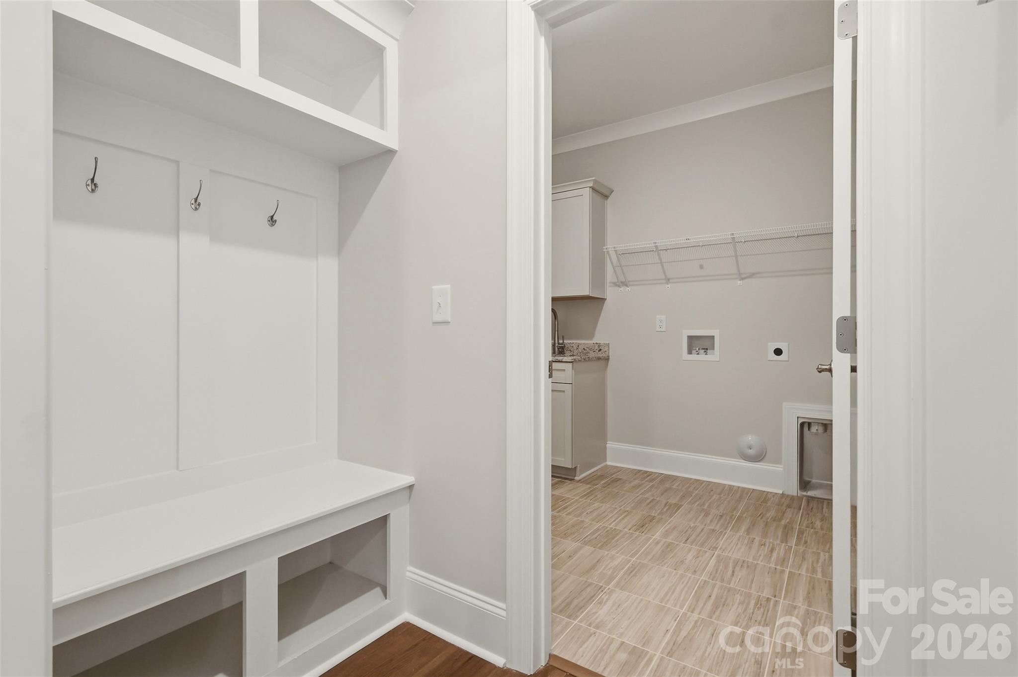 Single Family Residence at 201 Indian Wells Circle, Lexington, photo 30 of 48