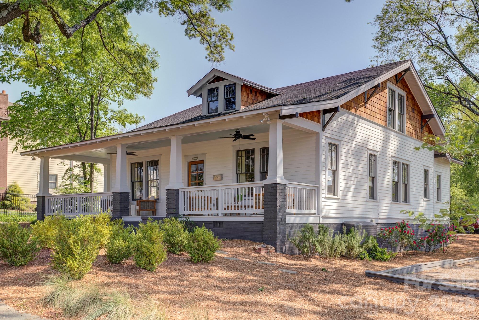 Single Family Residence at 429 West Park Avenue, Charlotte, photo 48 of 48