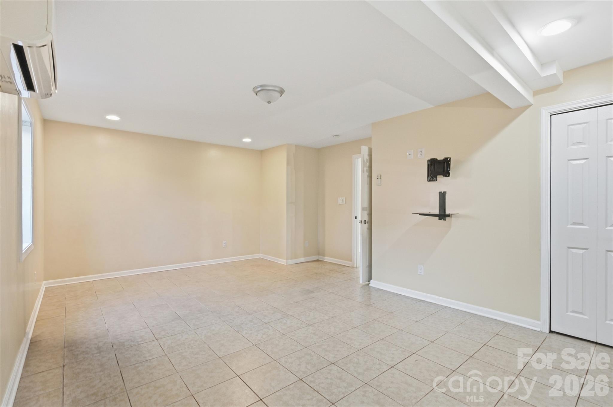 Single Family Residence at 3881 Summerow Road, Maiden, photo 28 of 45