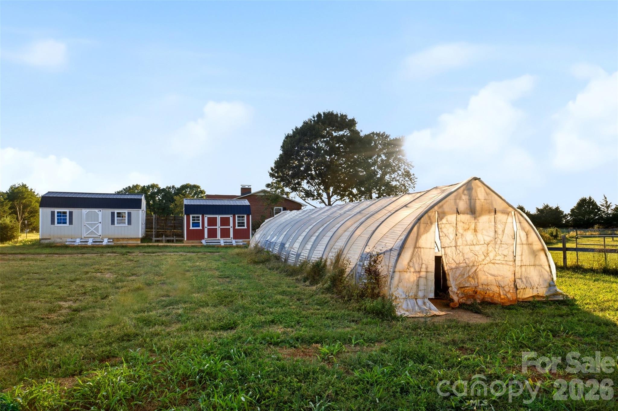 50 ft Greenhouse for hydrophonic lifestyle - 3881 Summerow Road, Maiden
