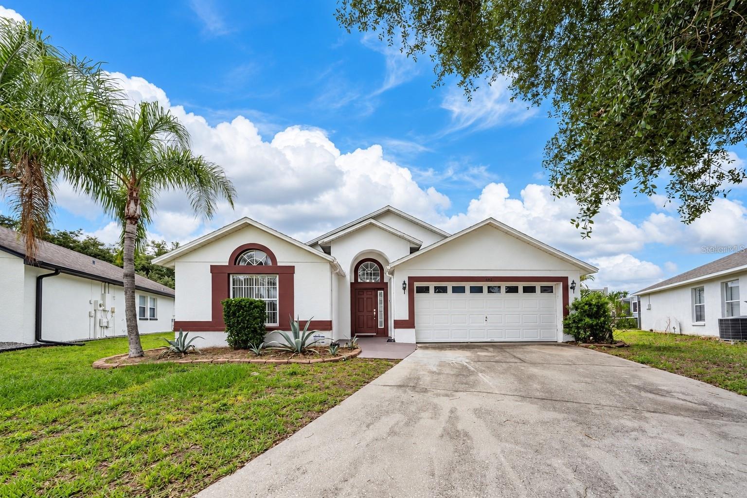 232 LAKE SHORE PKWY