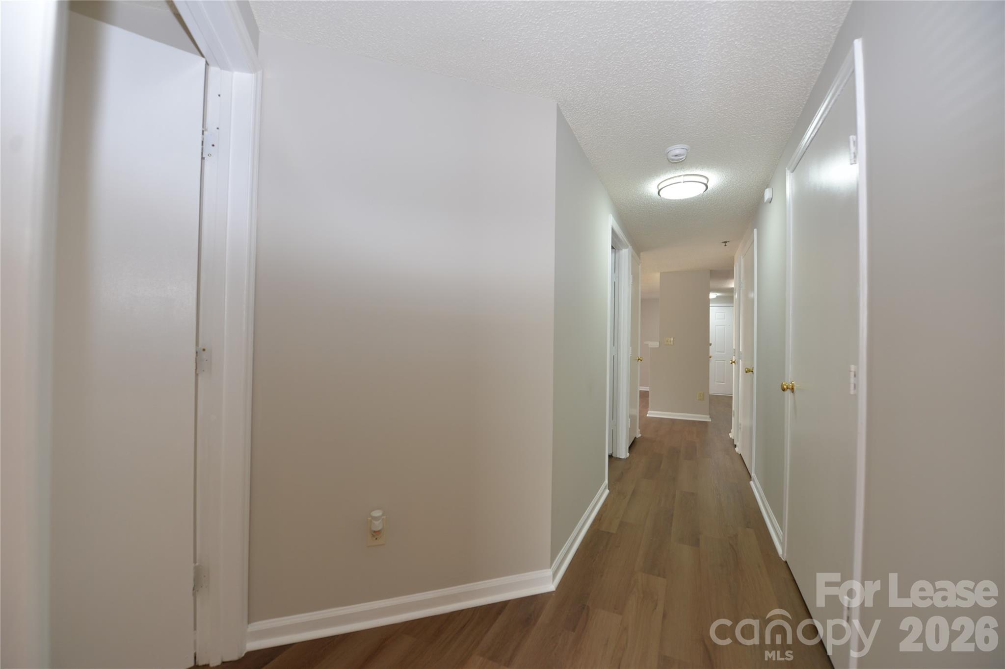 Condominium at 1649 Arlyn Circle, Charlotte, photo 9 of 14