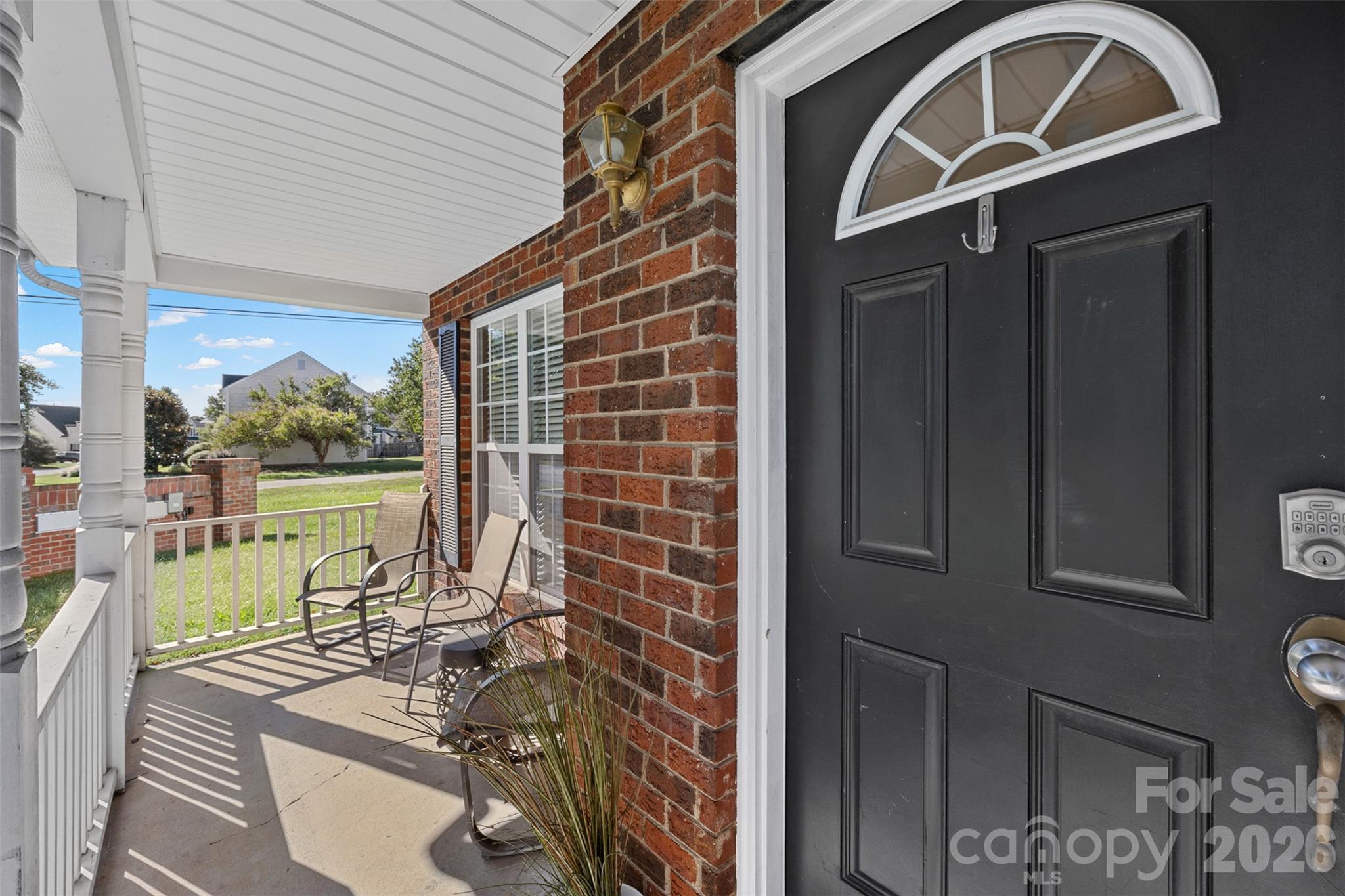 Single Family Residence at 156 Rusty Nail Drive, Mooresville, photo 5 of 40