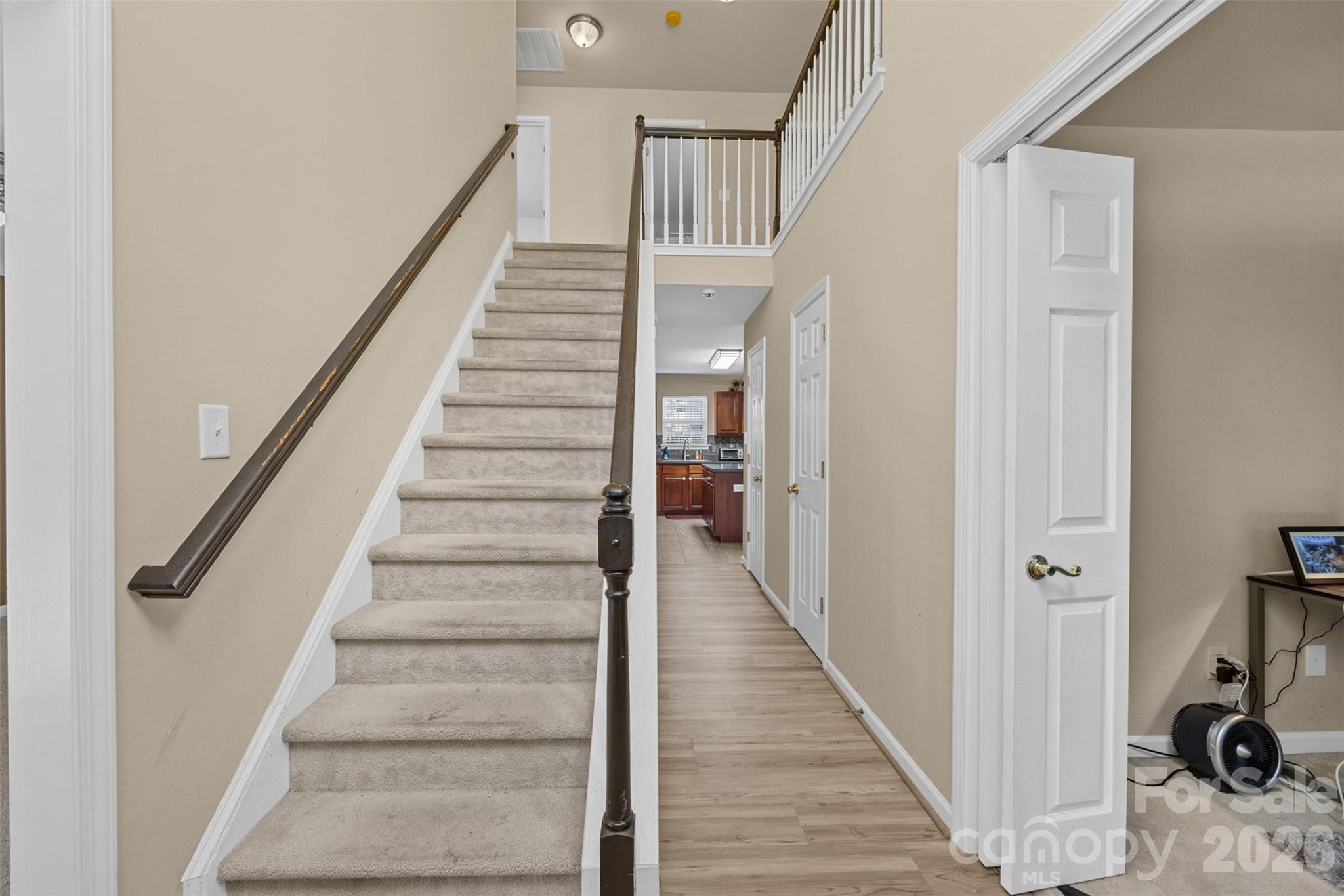 Single Family Residence at 156 Rusty Nail Drive, Mooresville, photo 6 of 40