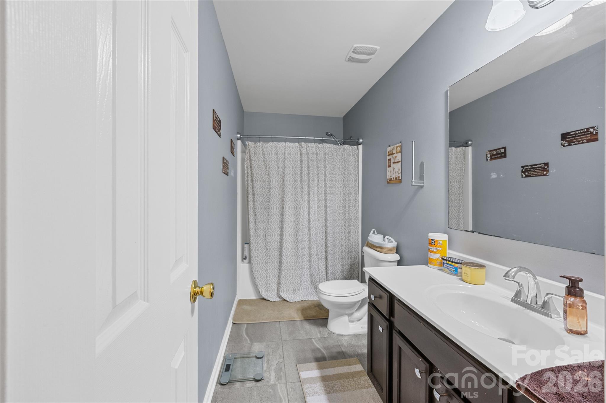 Single Family Residence at 156 Rusty Nail Drive, Mooresville, photo 35 of 40