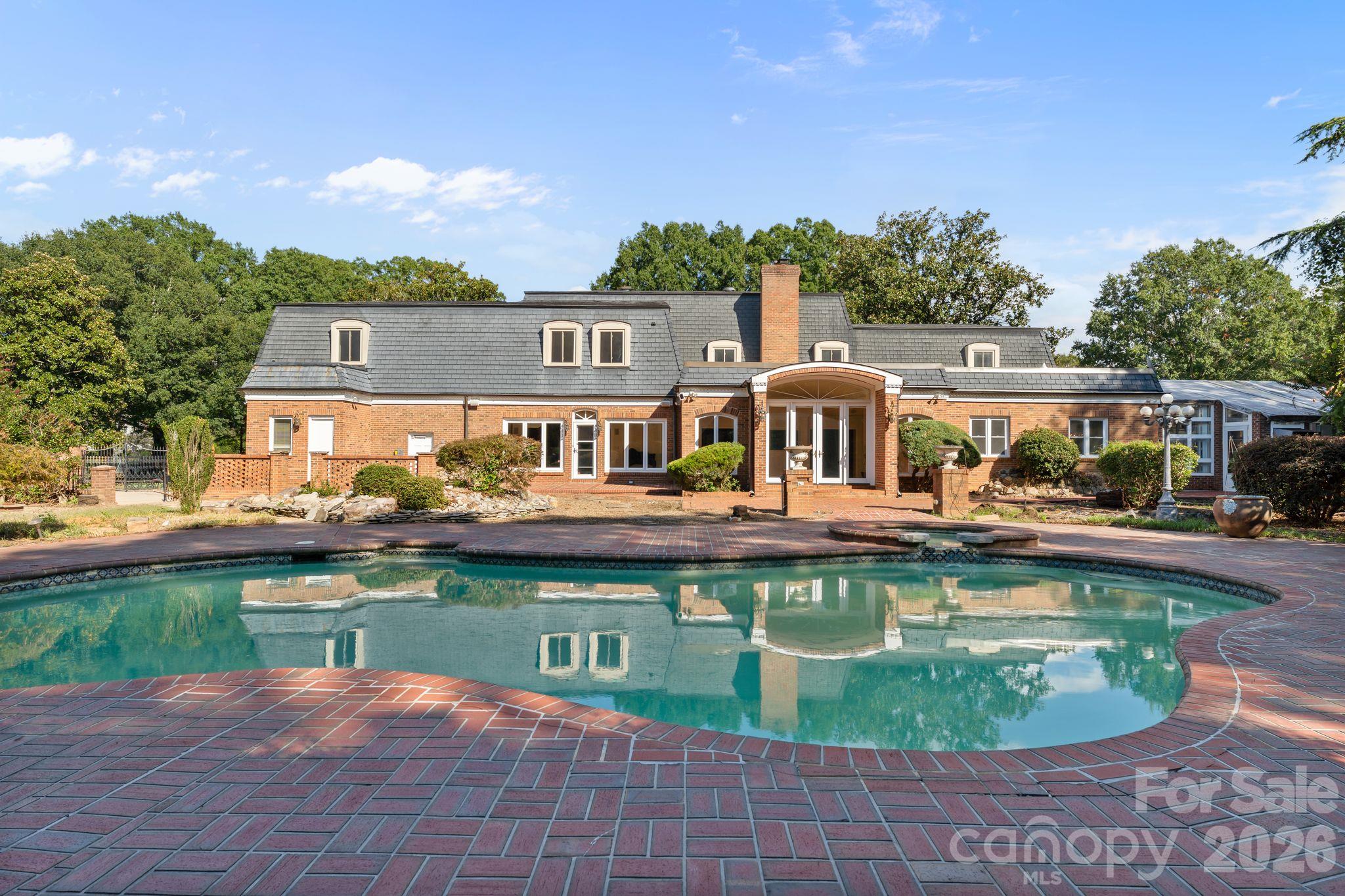 Backyard with pool and spa - 3452 Sharon Road, Charlotte