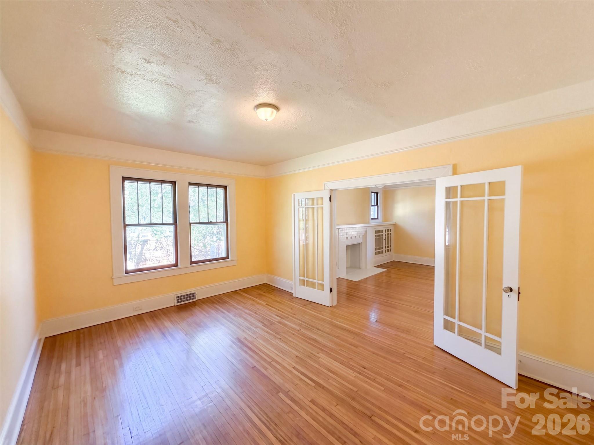 Single Family Residence at 1016 Scales Street, Salisbury, photo 7 of 19