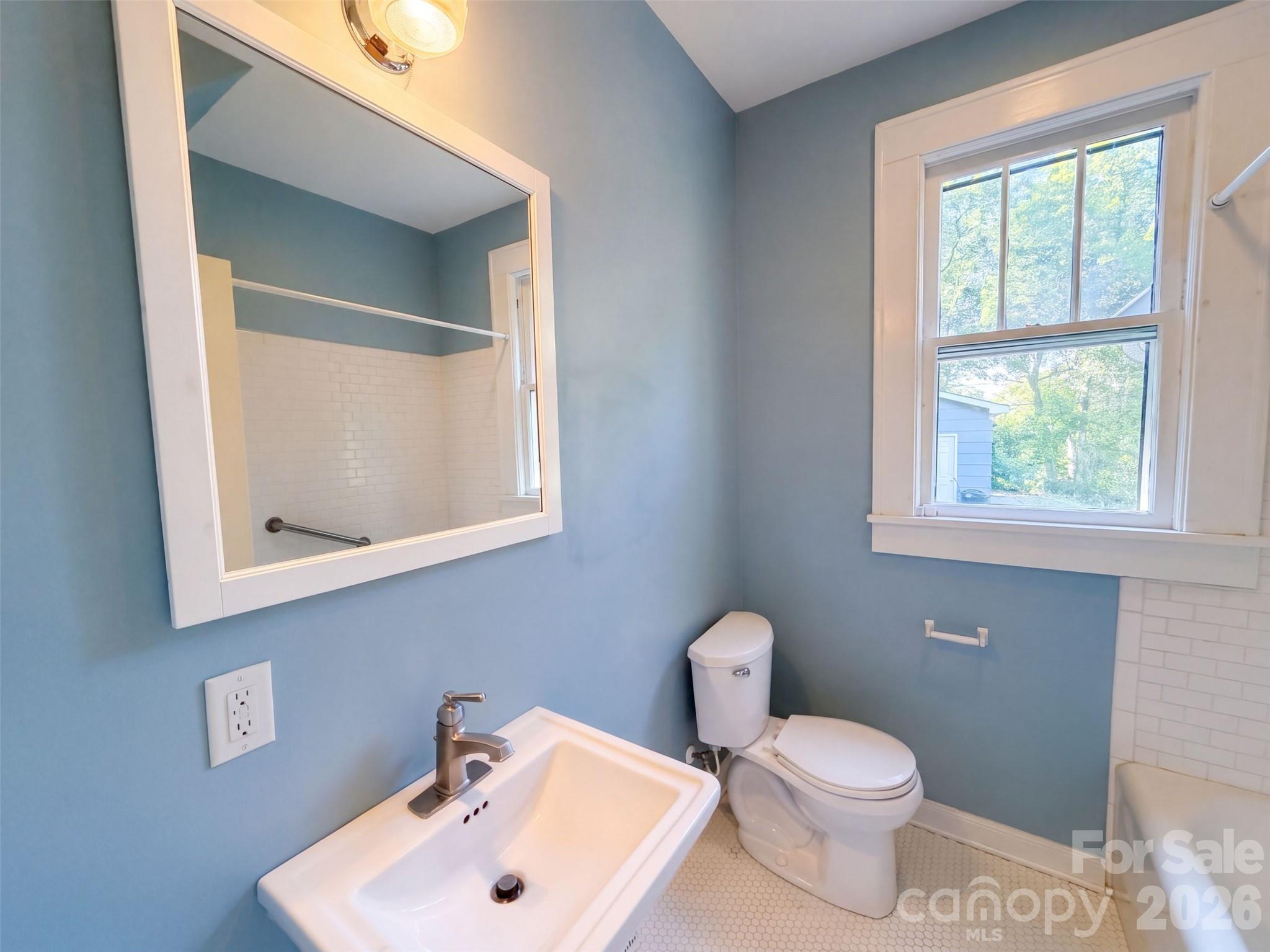 Single Family Residence at 1016 Scales Street, Salisbury, photo 14 of 19