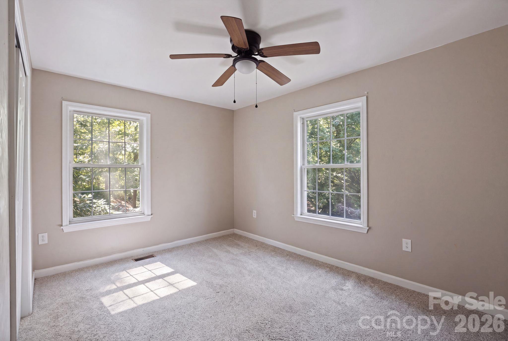 Single Family Residence at 23 Rolling Hill Drive, Asheville, photo 7 of 19