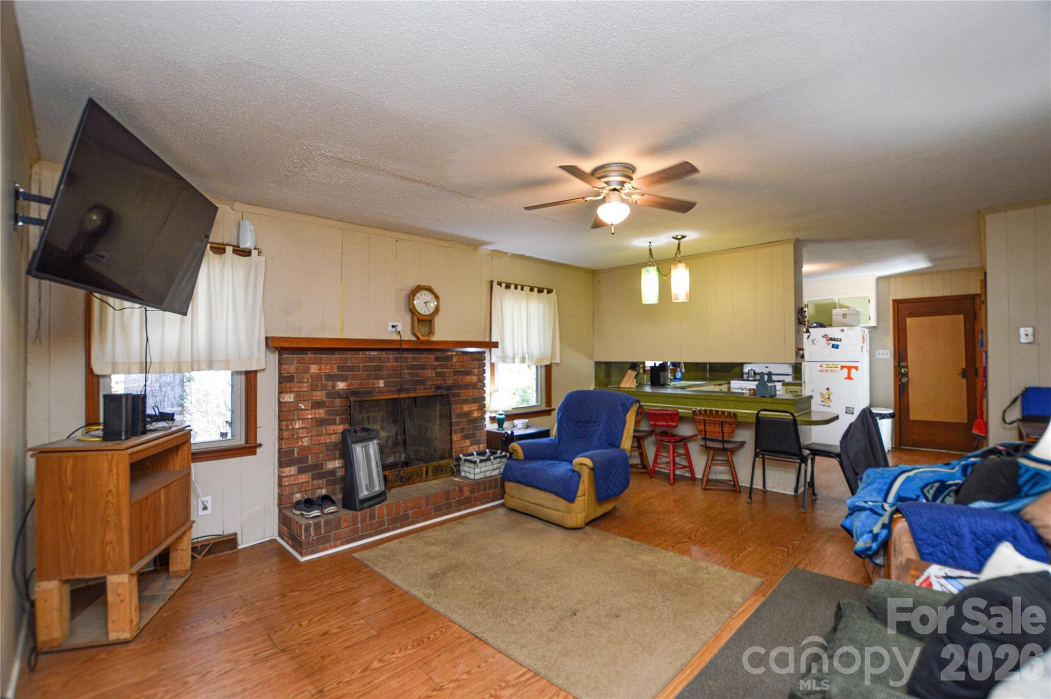 Single Family Residence at 1405 Forest Park Drive, Statesville, photo 7 of 22