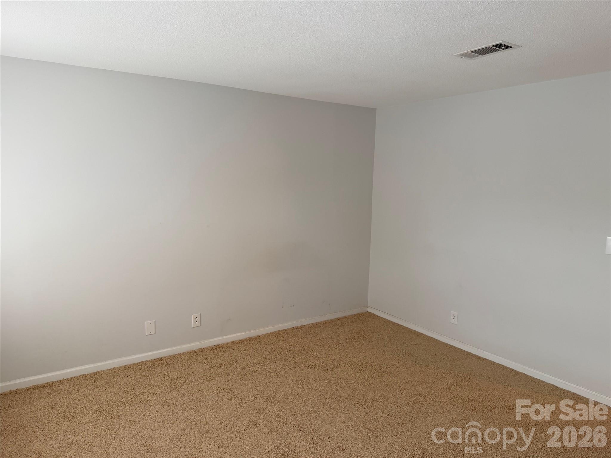 Condominium at 1300 Larchmont Place, Salisbury, photo 8 of 16