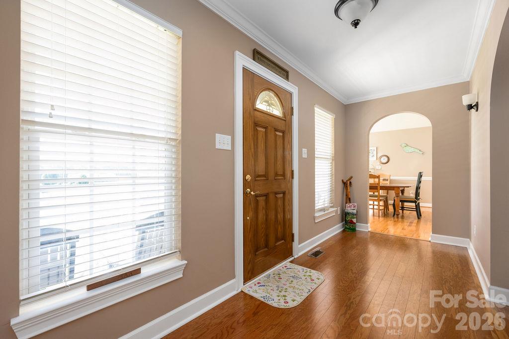 Single Family Residence at 294 Gilbert Road, Statesville, photo 5 of 34
