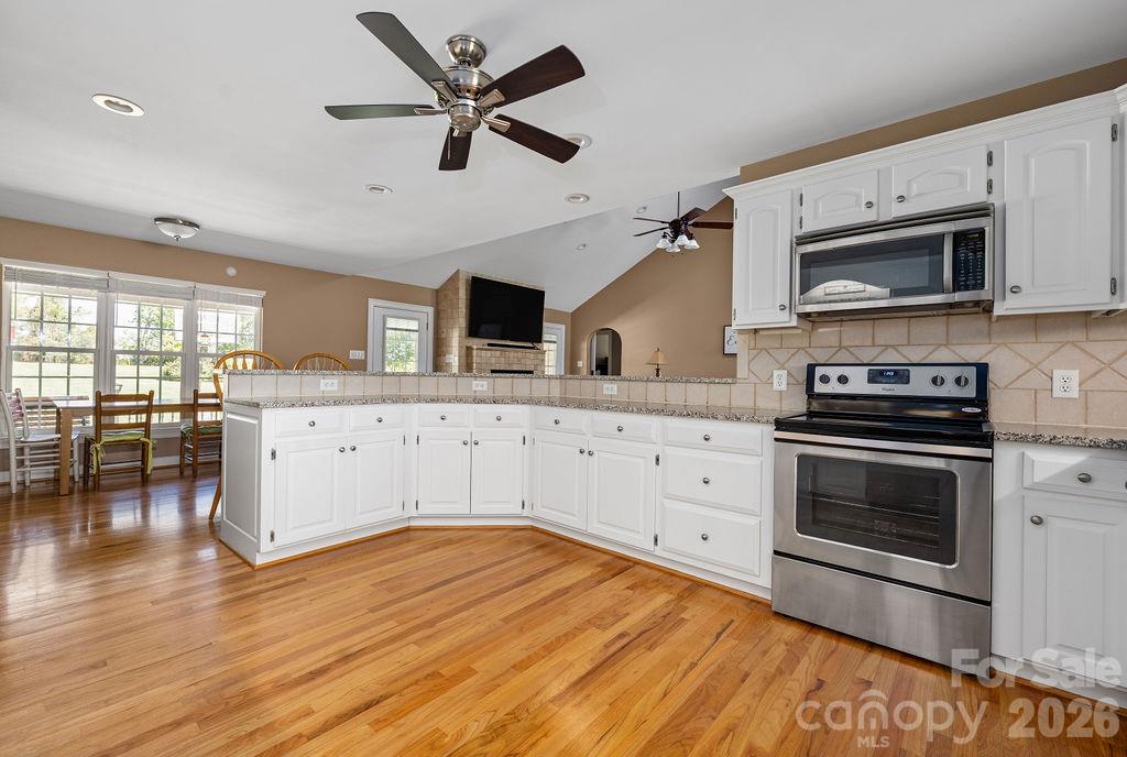 Single Family Residence at 294 Gilbert Road, Statesville, photo 12 of 34