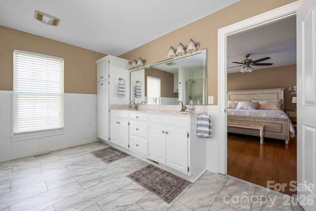Single Family Residence at 294 Gilbert Road, Statesville, photo 19 of 34