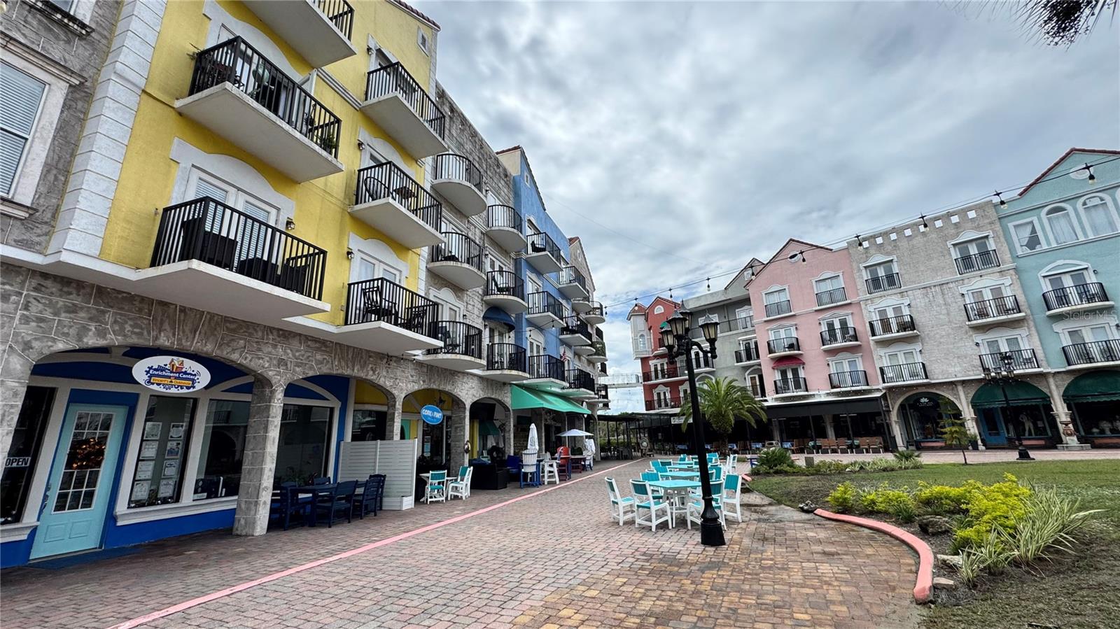 101 PALM HARBOR PKWY #B223