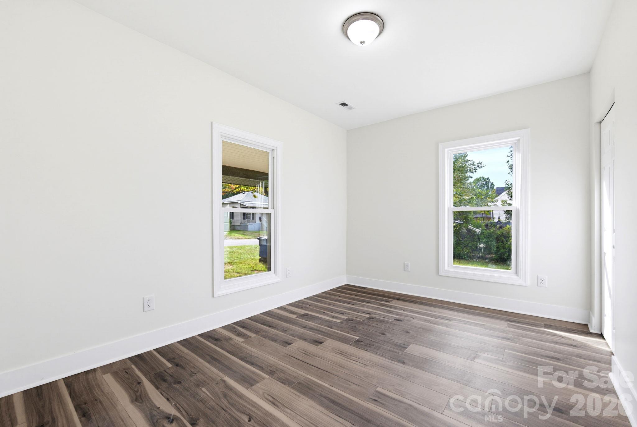 Single Family Residence at 1014 8th Street, Statesville, photo 8 of 42