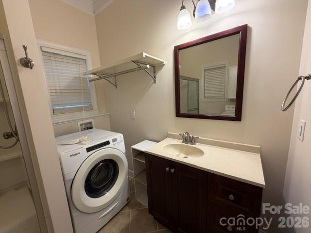 Master Bath Sink Area - 109 Driftwood Trail, Mount Gilead