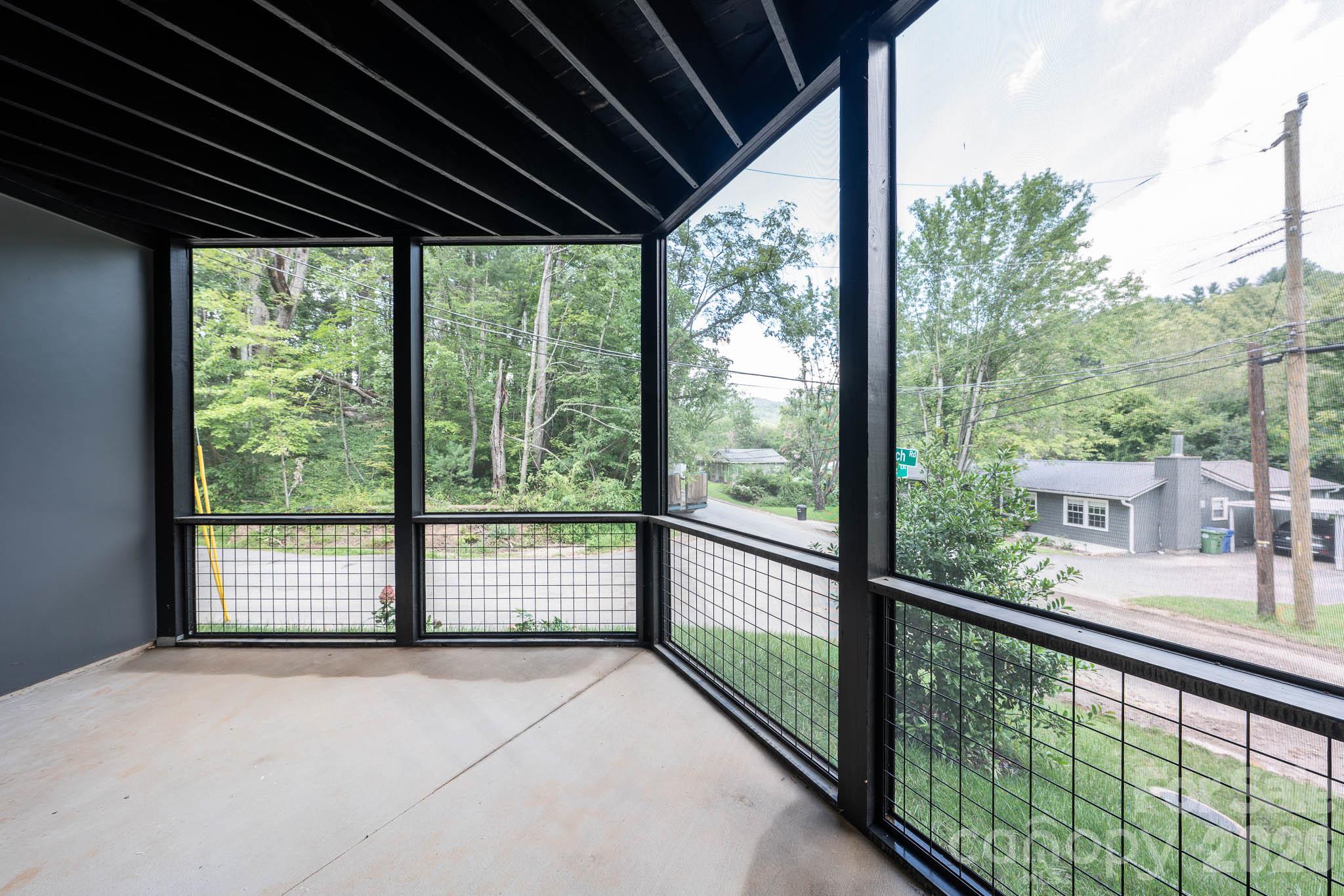 Single Family Residence at 33 Spooks Branch Road, Asheville, photo 6 of 43