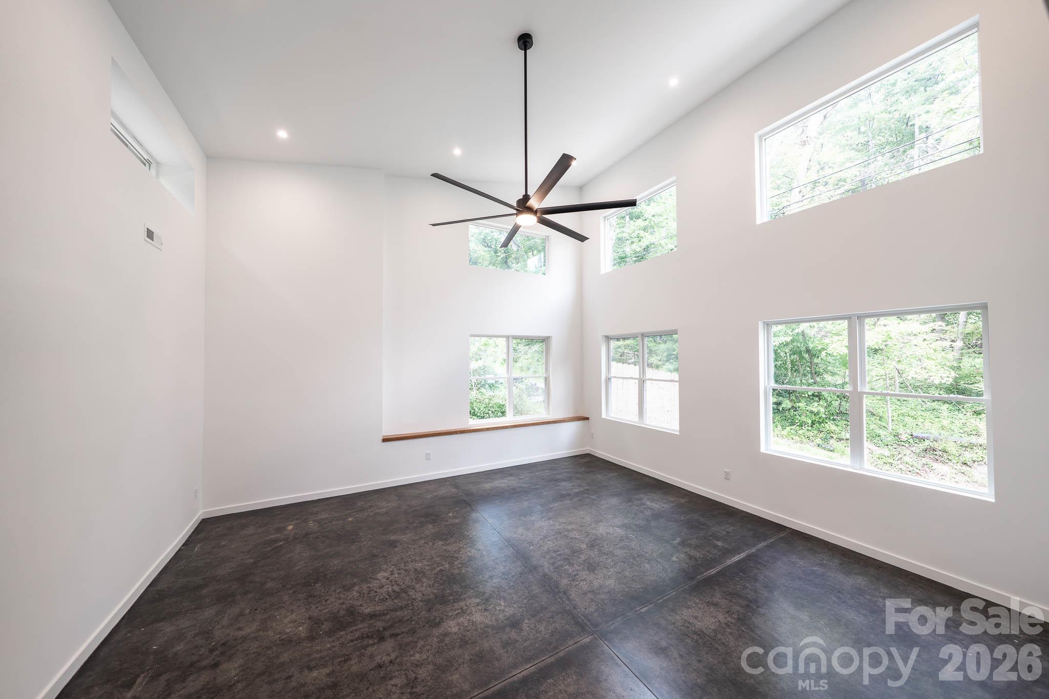 Single Family Residence at 33 Spooks Branch Road, Asheville, photo 9 of 43