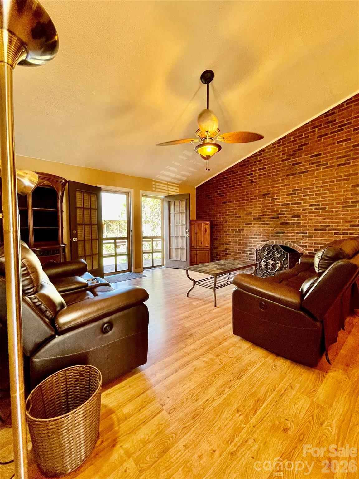 Condominium at 1300 Larchmont Place, Salisbury, photo 3 of 23