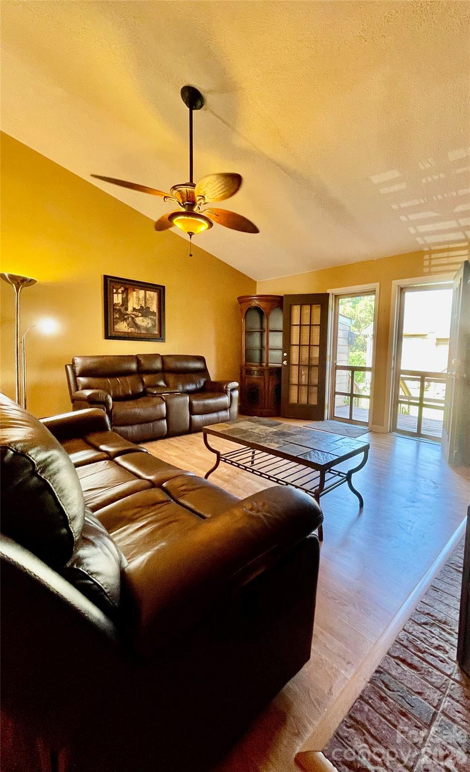 Condominium at 1300 Larchmont Place, Salisbury, photo 4 of 23