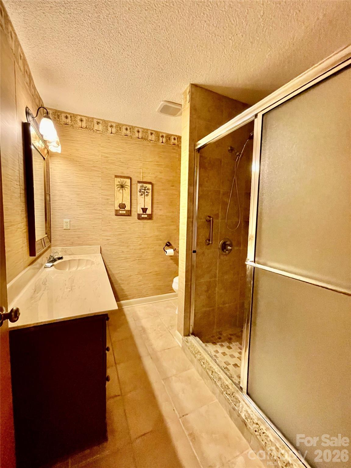Condominium at 1300 Larchmont Place, Salisbury, photo 17 of 23
