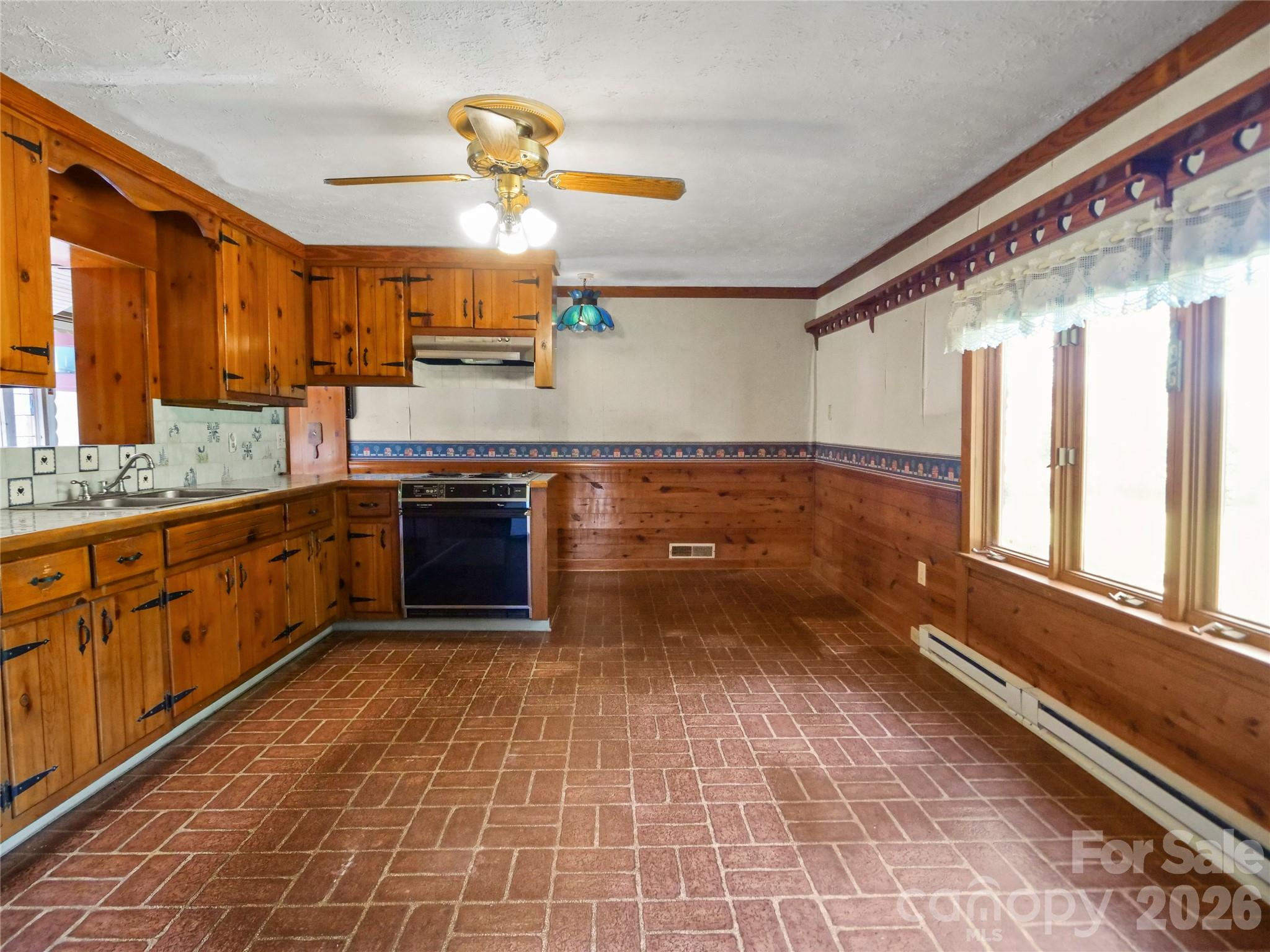 Single Family Residence at 2125 Whiteside Road, Mill Spring, photo 16 of 35