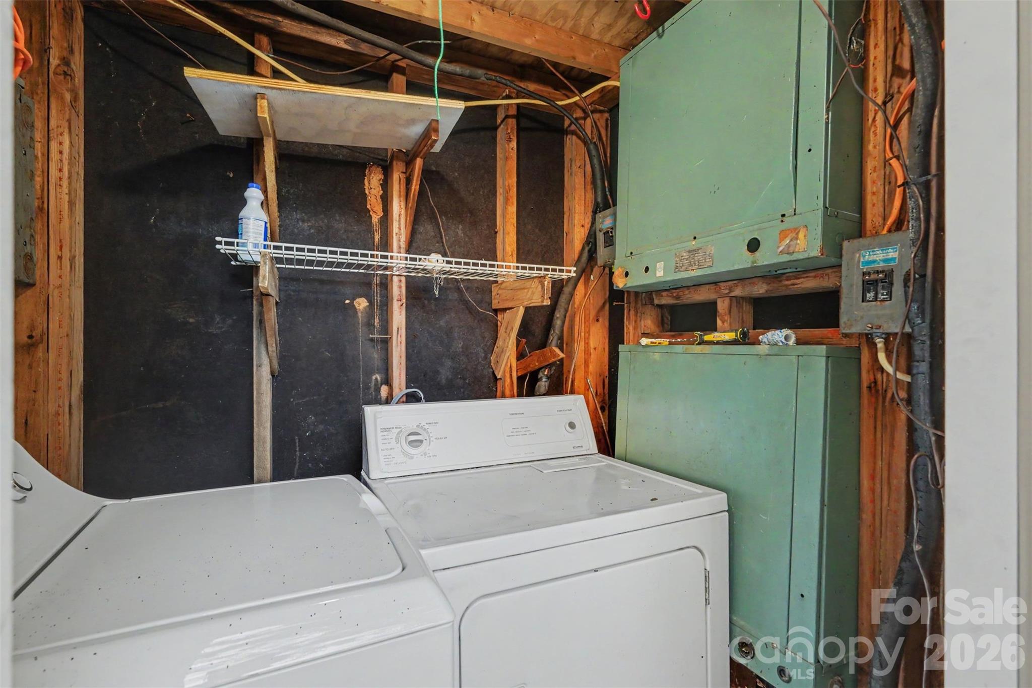 Washer and dryer to stay - 6440 Old Pineville Road, Charlotte