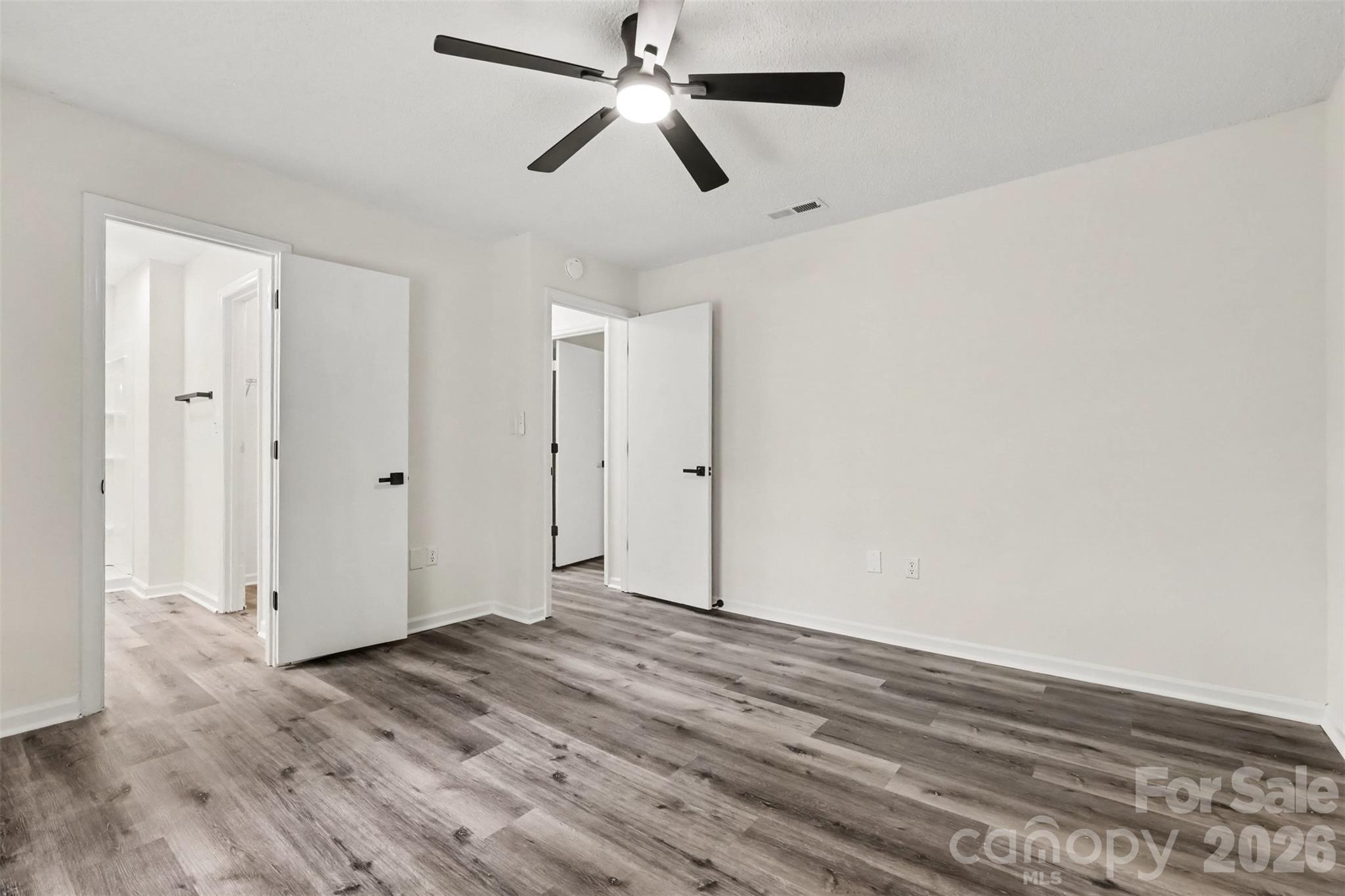 Single Family Residence at 6524 Pine Forest Drive, York, photo 25 of 36