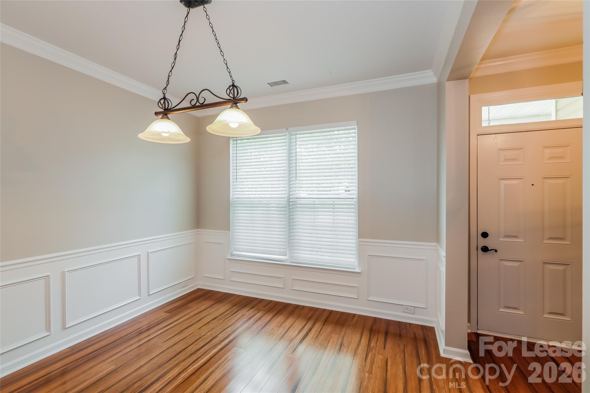 Single Family Residence at 1009 Brook Valley Run, Monroe, photo 6 of 15