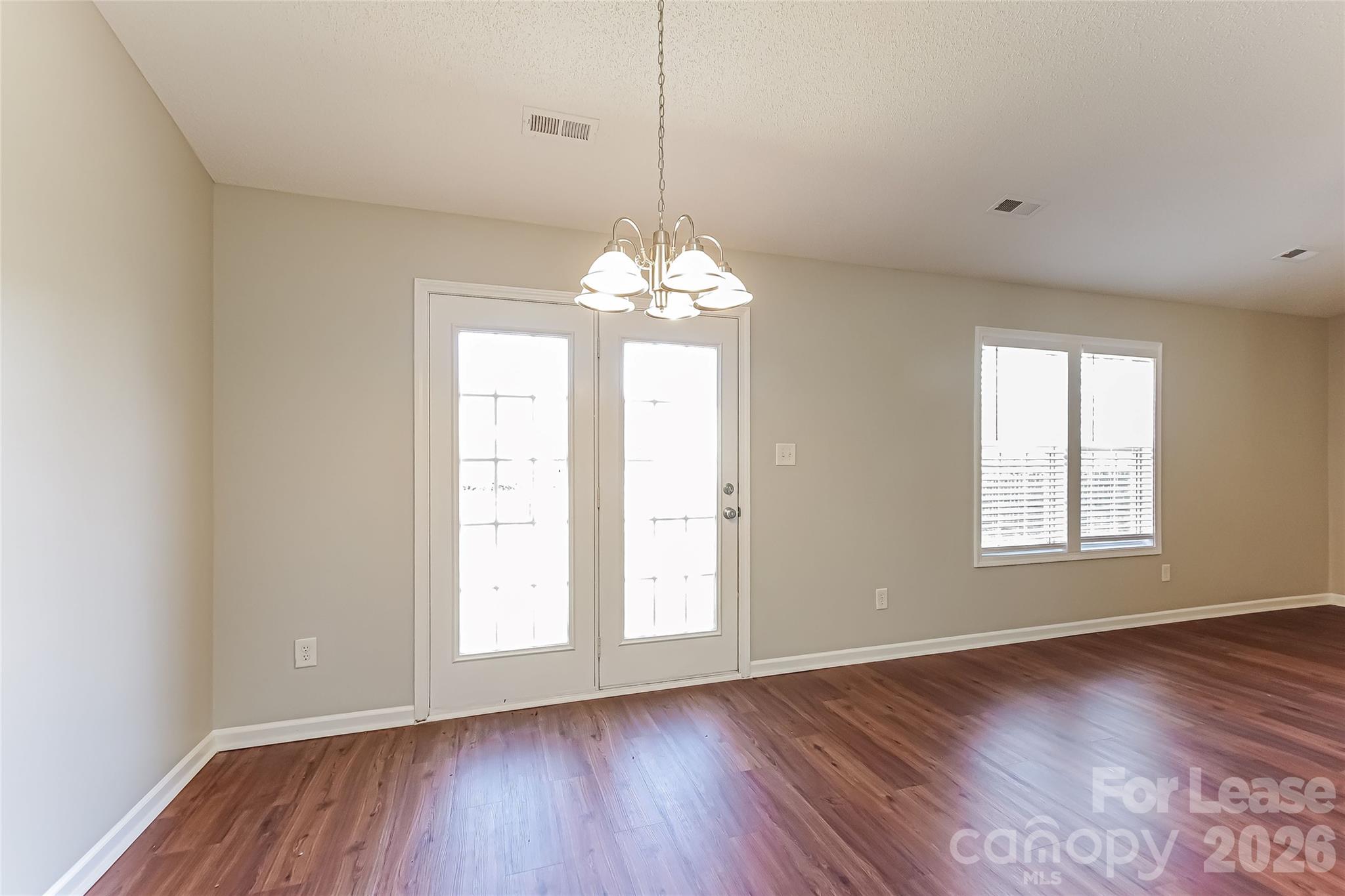 Single Family Residence at 1012 Missouri River Lane, Monroe, photo 8 of 12
