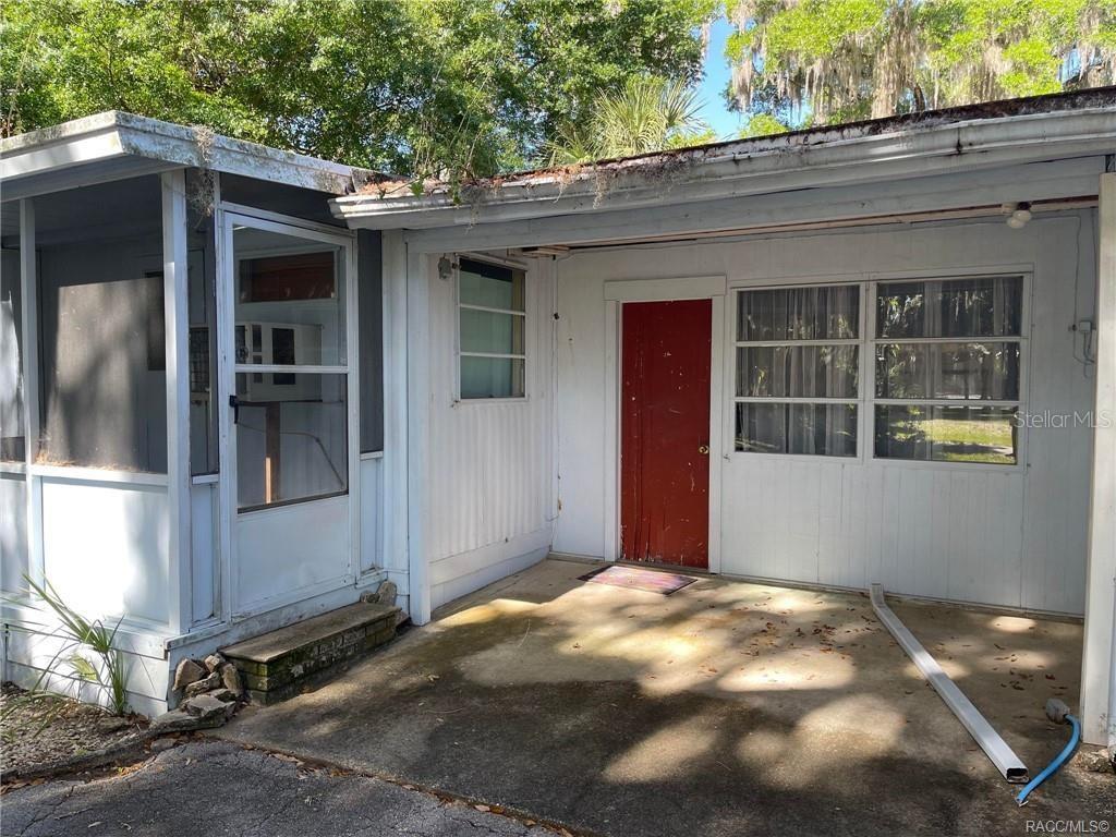 Single Family Residence at 120 NW Magnolia CIR, CRYSTALRIVER FL 34428, Crystal River, photo 6 of 46