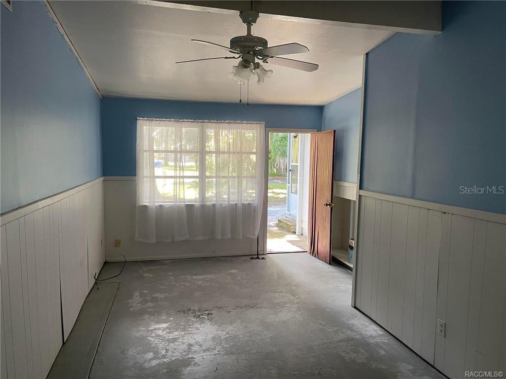 Single Family Residence at 120 NW Magnolia CIR, CRYSTALRIVER FL 34428, Crystal River, photo 9 of 46