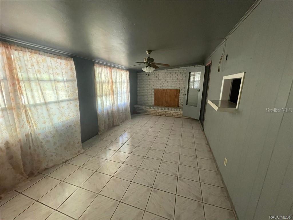 Single Family Residence at 120 NW Magnolia CIR, CRYSTALRIVER FL 34428, Crystal River, photo 12 of 46